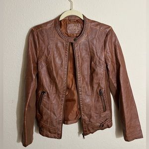 Sebby Collection woman’s designer brown faux leather jacket; size small